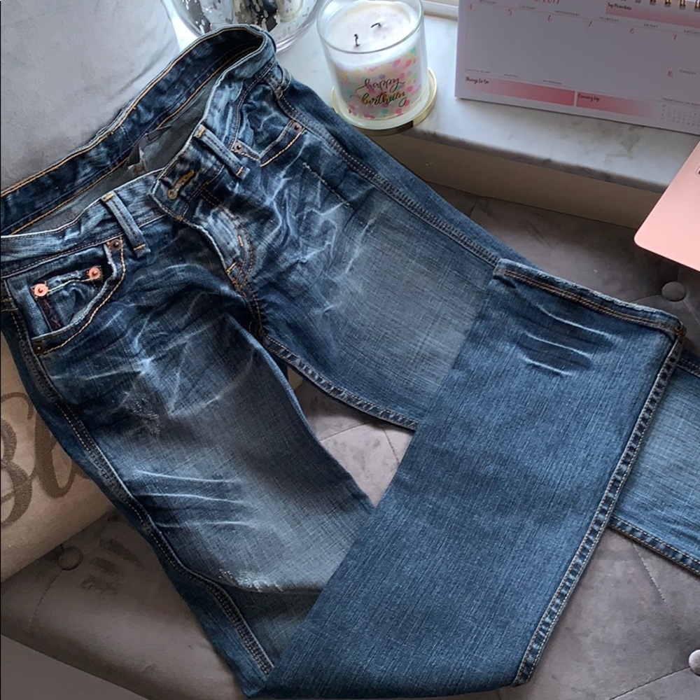 Jeans